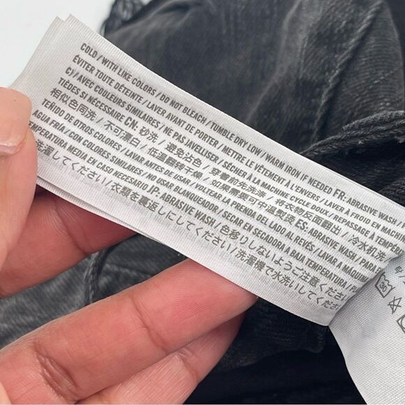 Hollister Ultra High Rise Black Raw Hem Denim Skirt Size 11 (Waist 30”) - Picture 11 of 14